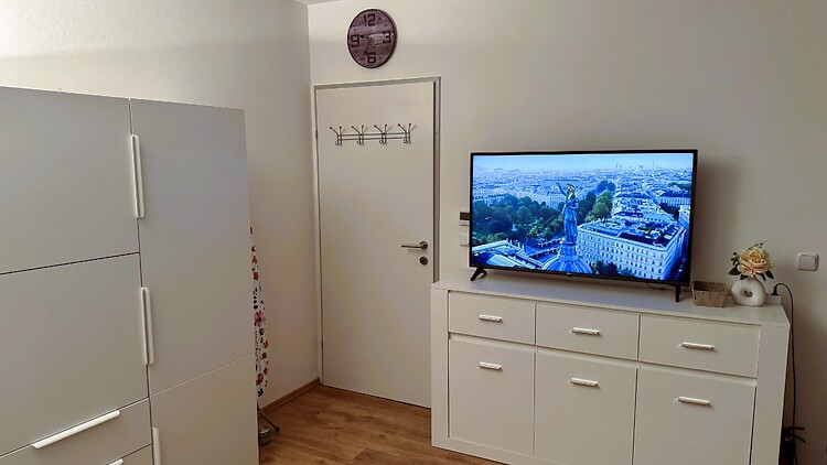Picture 4