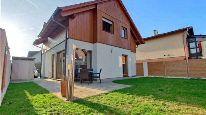 5 room house in Schwechat, furnished, temporary